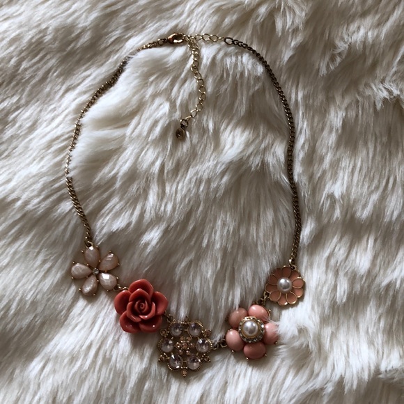 LC Lauren Conrad Jewelry - LC Lauren Conrad necklace